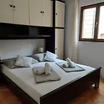 Pavao * Postira